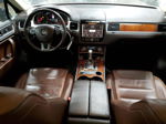 2013 Volkswagen Touareg V6 Черный vin: WVGEF9BP2DD005875