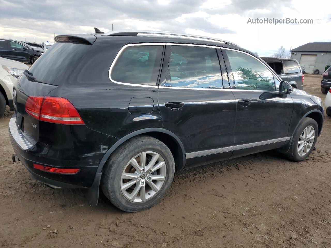 2014 Volkswagen Touareg V6 Black vin: WVGEF9BP2ED001052