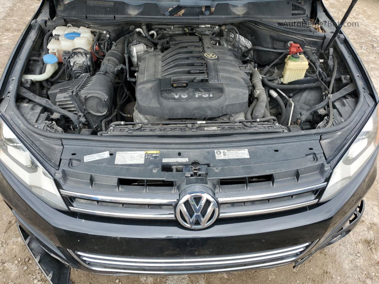 2014 Volkswagen Touareg V6 Black vin: WVGEF9BP2ED001052