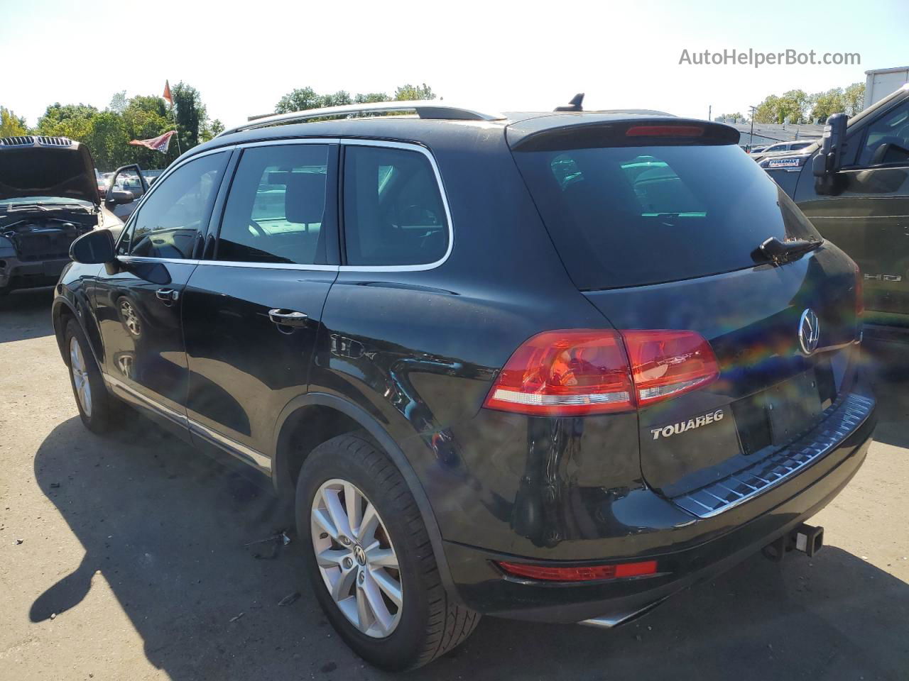 2014 Volkswagen Touareg V6 Black vin: WVGEF9BP2ED015470