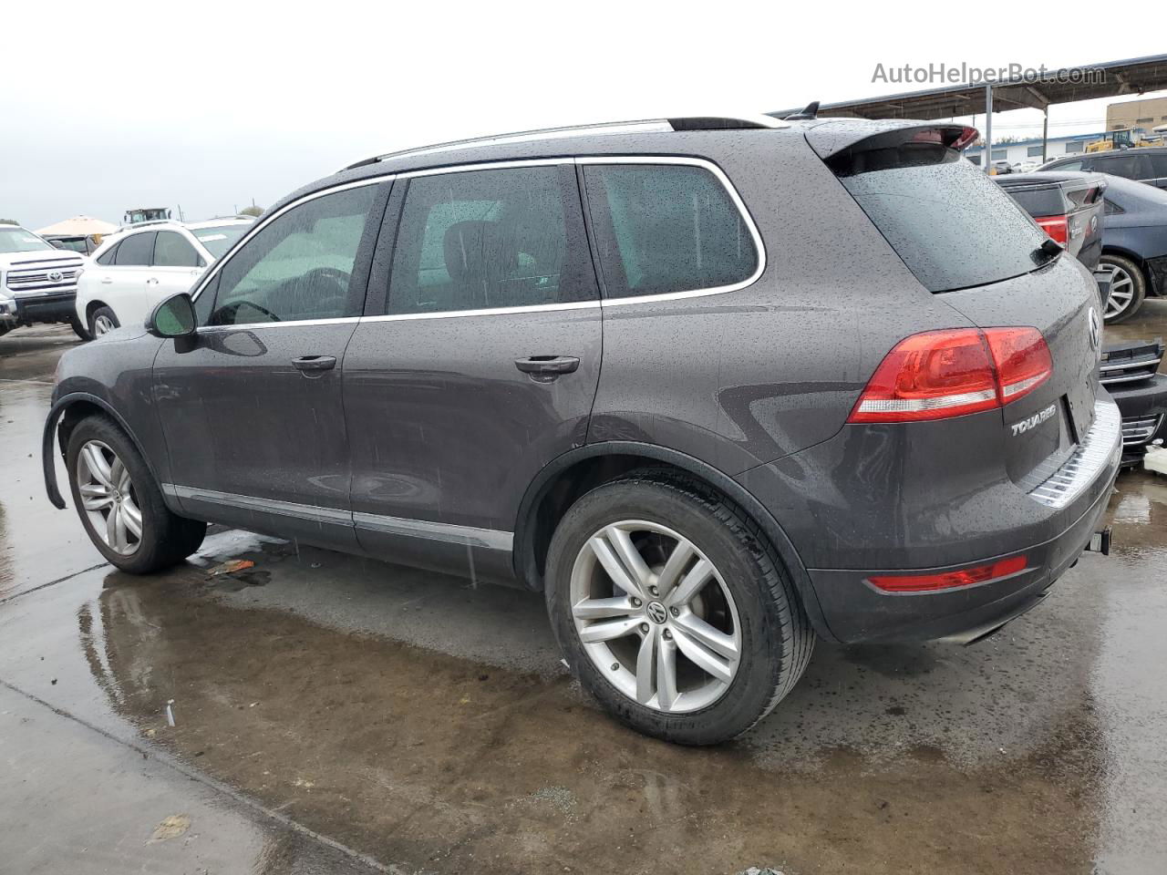 2013 Volkswagen Touareg V6 Gray vin: WVGEF9BP3DD005058