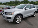 2013 Volkswagen Touareg V6 Серебряный vin: WVGEF9BP4DD002962