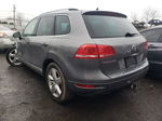 2014 Volkswagen Touareg V6 Gray vin: WVGEF9BP4ED000789