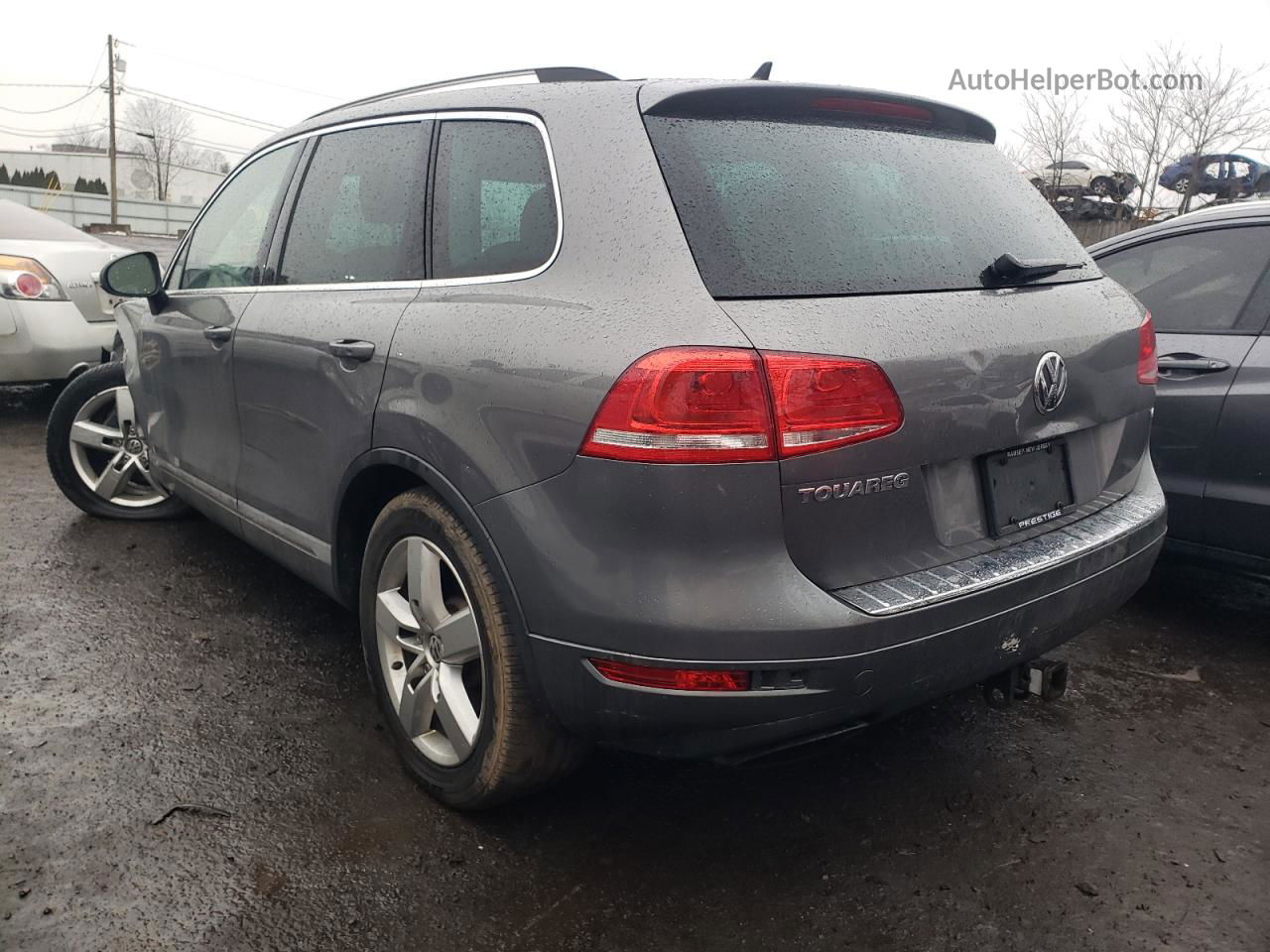 2014 Volkswagen Touareg V6 Серый vin: WVGEF9BP4ED000789