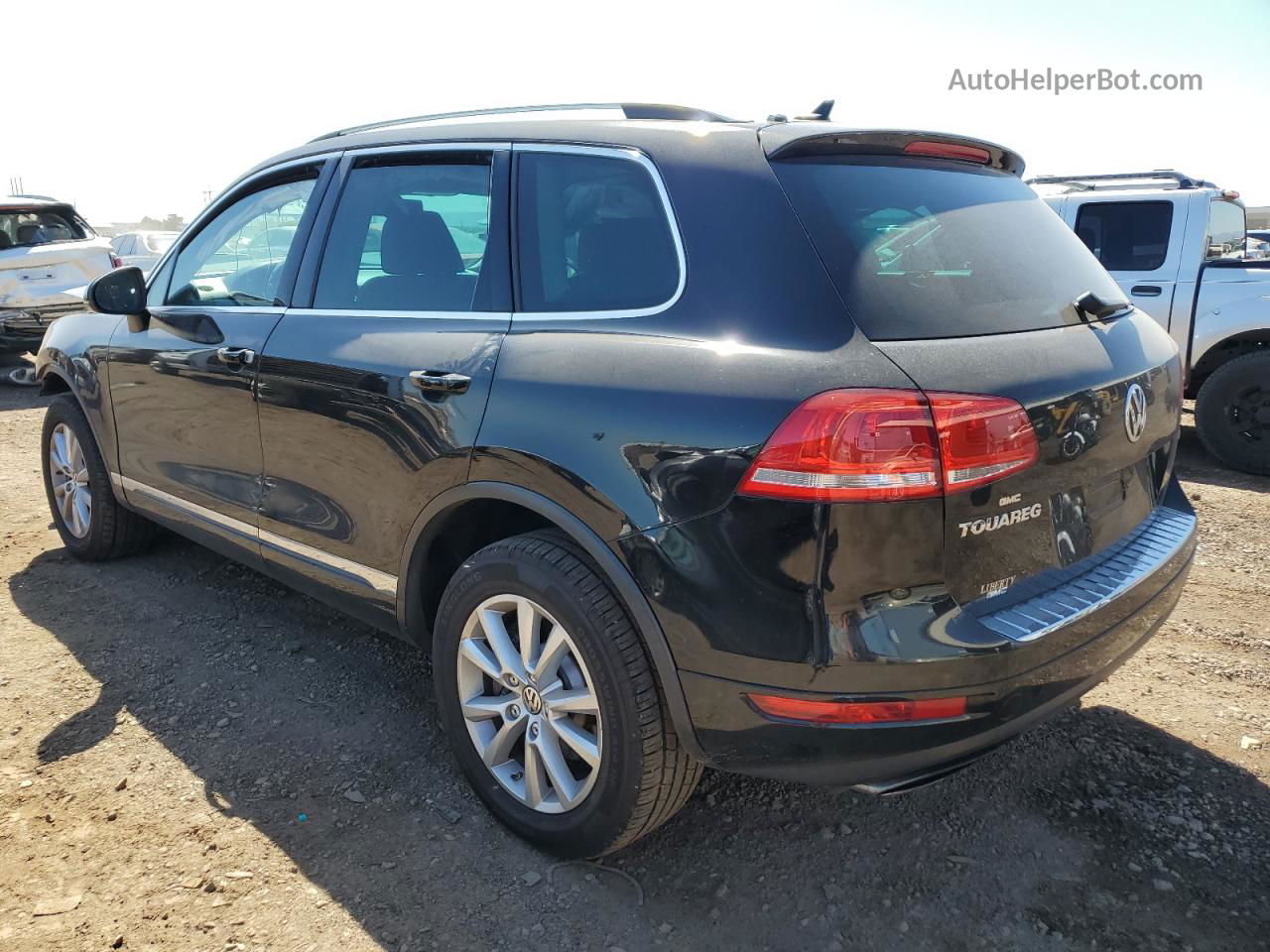 2014 Volkswagen Touareg V6 Черный vin: WVGEF9BP4ED004289