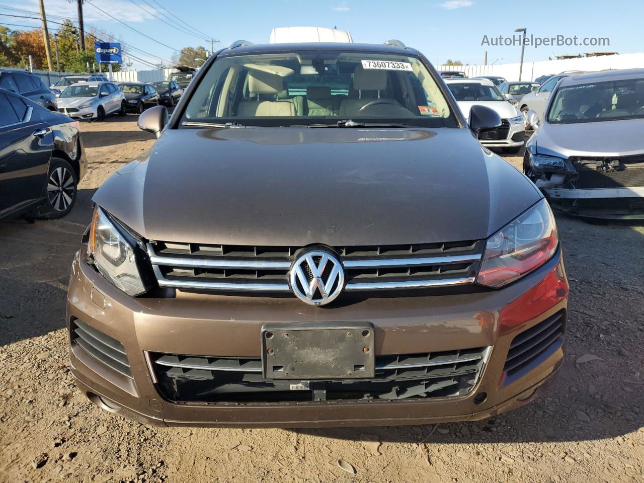 2014 Volkswagen Touareg V6 Brown vin: WVGEF9BP4ED012165