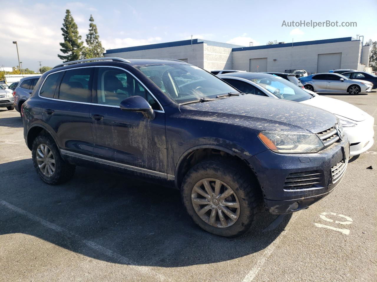 2012 Volkswagen Touareg V6 Blue vin: WVGEF9BP5CD008669