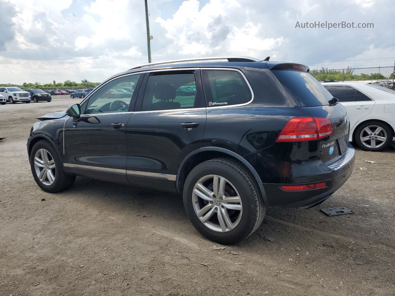 2013 Volkswagen Touareg V6 Black vin: WVGEF9BP5DD003103