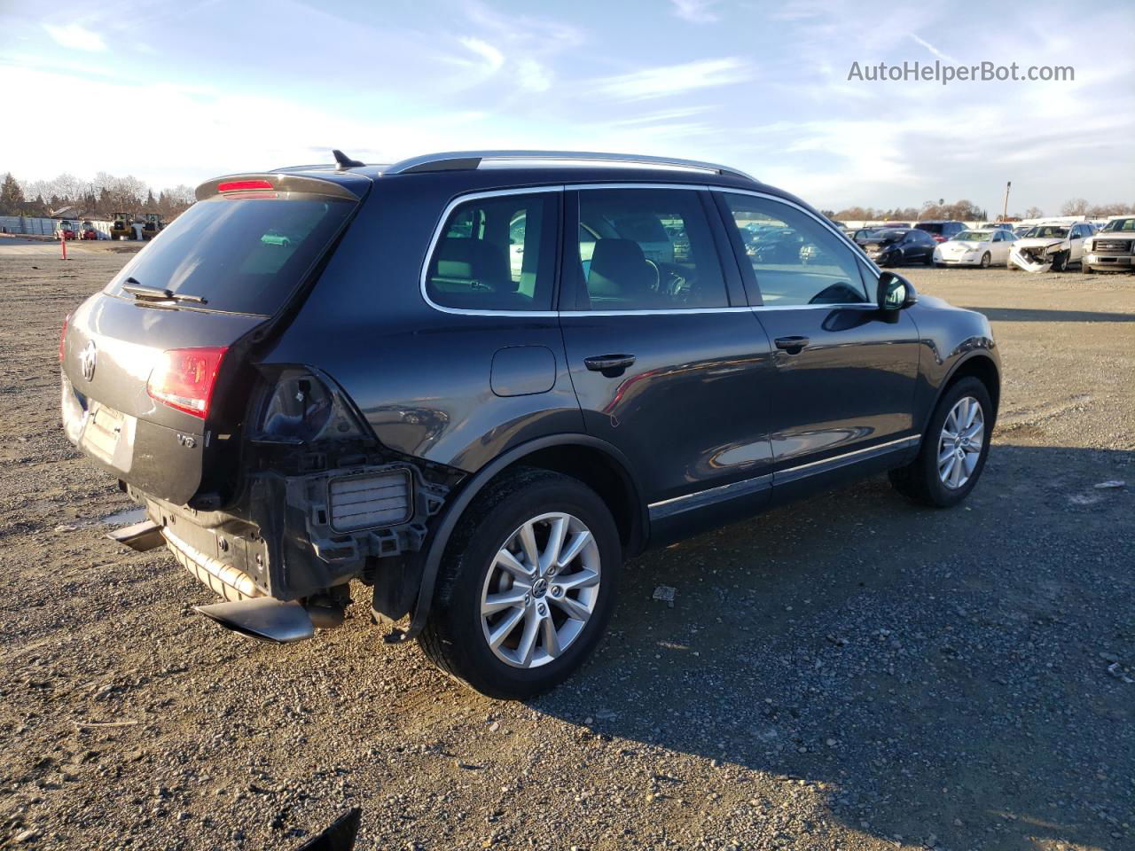 2013 Volkswagen Touareg V6 Gray vin: WVGEF9BP5DD008320