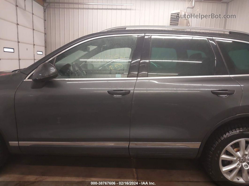 2014 Volkswagen Touareg 3.6l Sport Gray vin: WVGEF9BP5ED006522