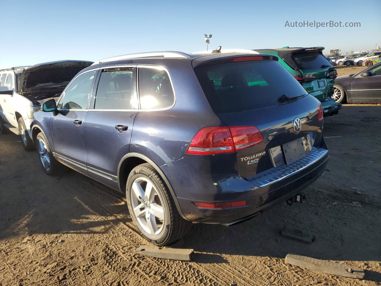 2014 Volkswagen Touareg V6 Black vin: WVGEF9BP5ED007959