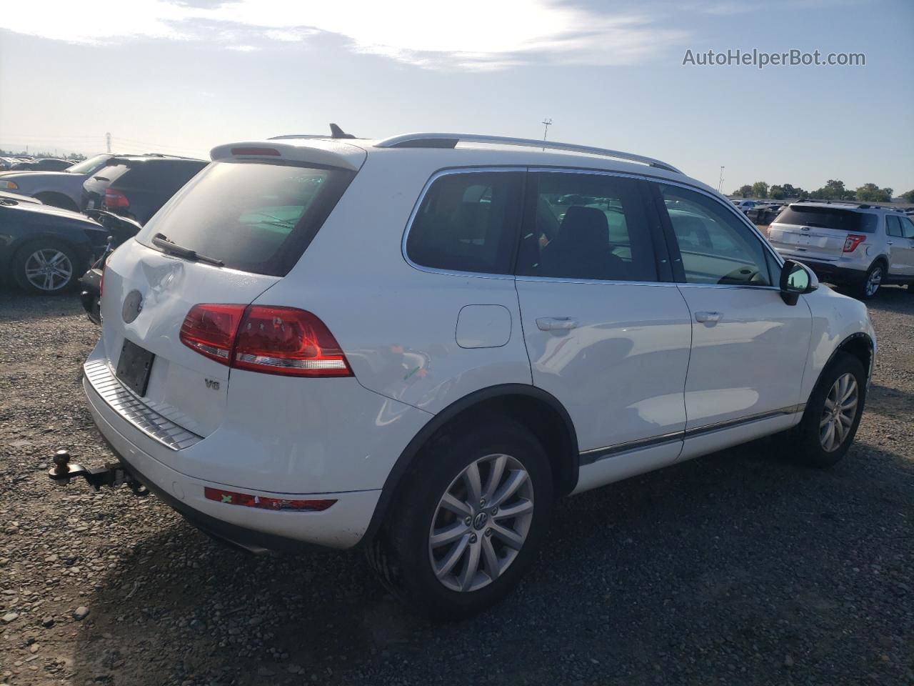 2012 Volkswagen Touareg V6 White vin: WVGEF9BP6CD007188