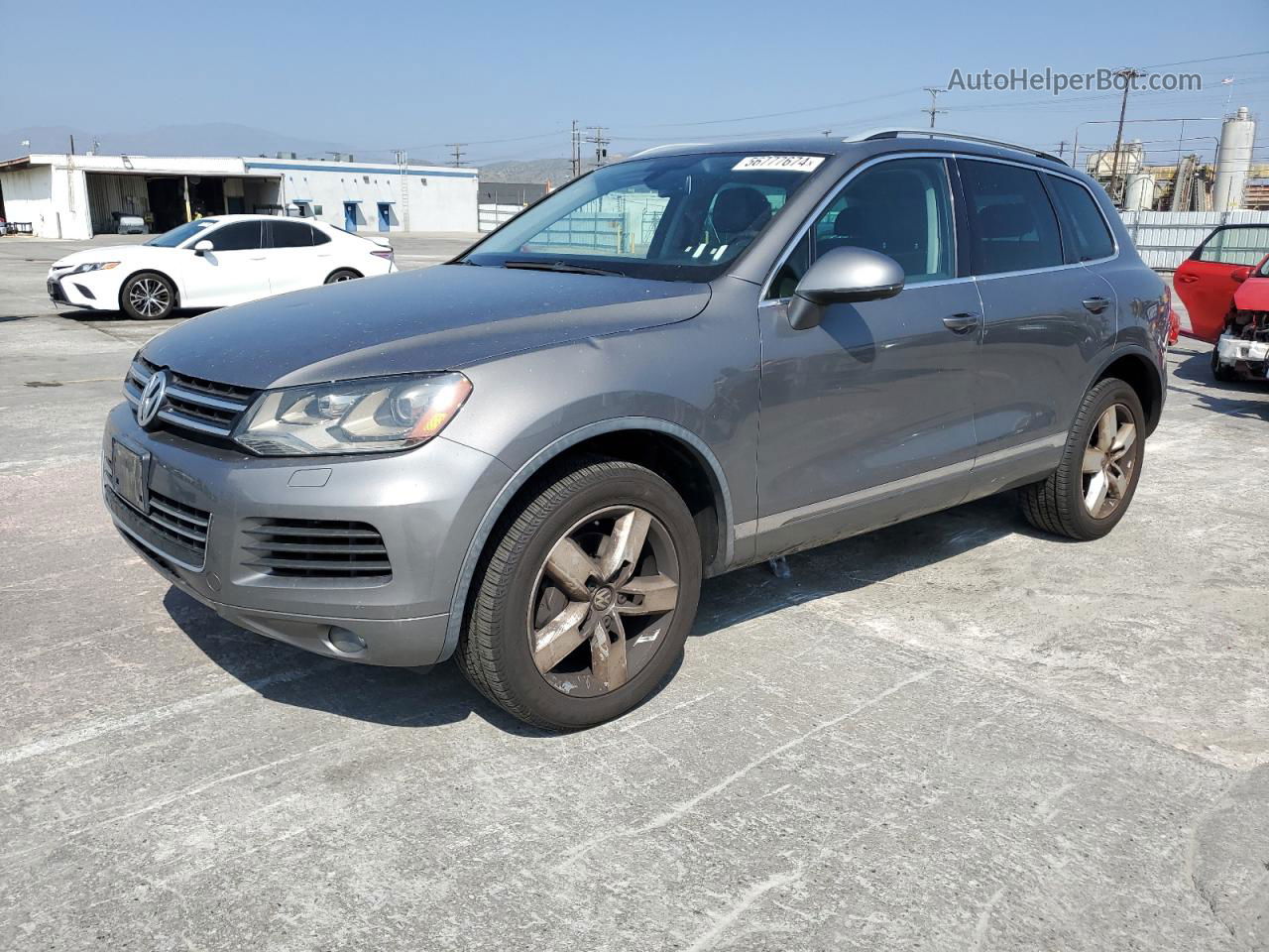 2012 Volkswagen Touareg V6 Серый vin: WVGEF9BP6CD008891