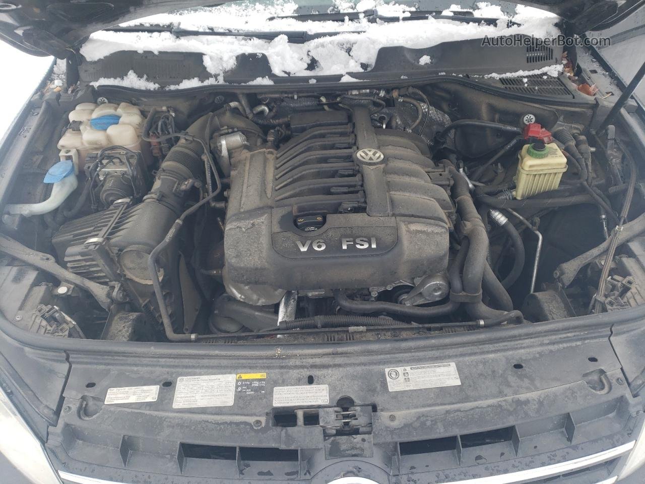 2014 Volkswagen Touareg V6 Black vin: WVGEF9BP6ED011891