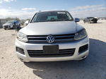 2014 Volkswagen Touareg V6 Silver vin: WVGEF9BP6ED013026