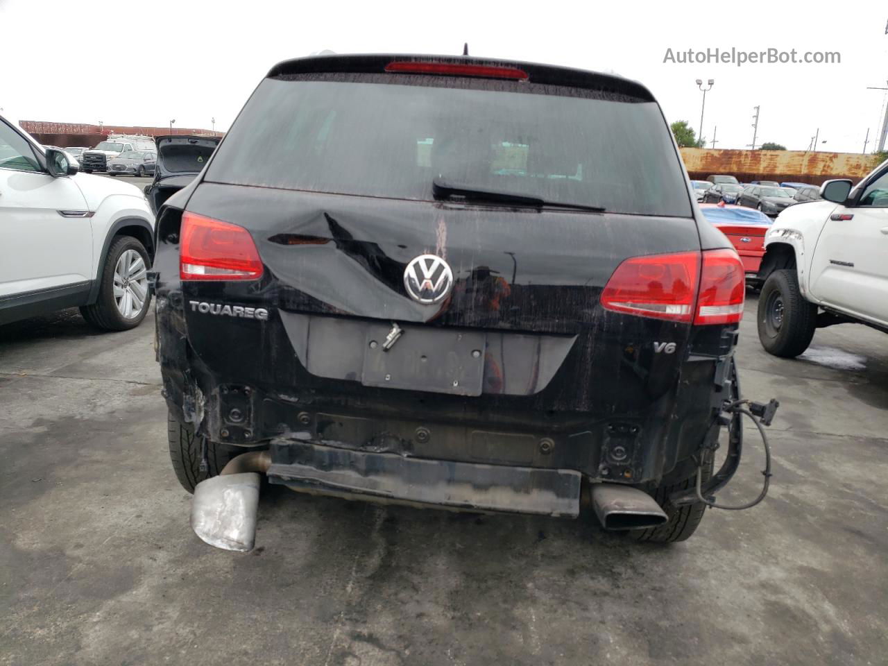 2012 Volkswagen Touareg V6 Черный vin: WVGEF9BP7CD011041