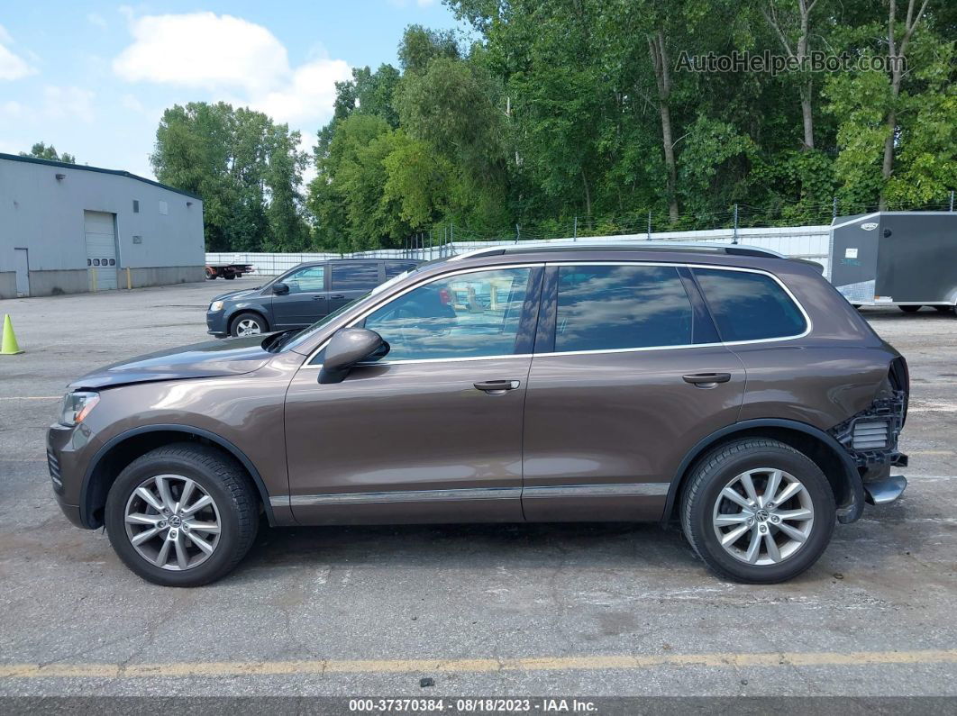 2013 Volkswagen Touareg Sport Gold vin: WVGEF9BP7DD009405