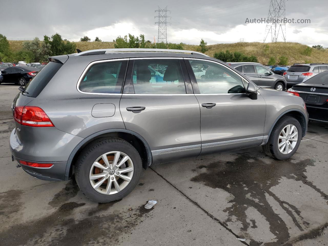 2014 Volkswagen Touareg V6 Серый vin: WVGEF9BP7ED001905