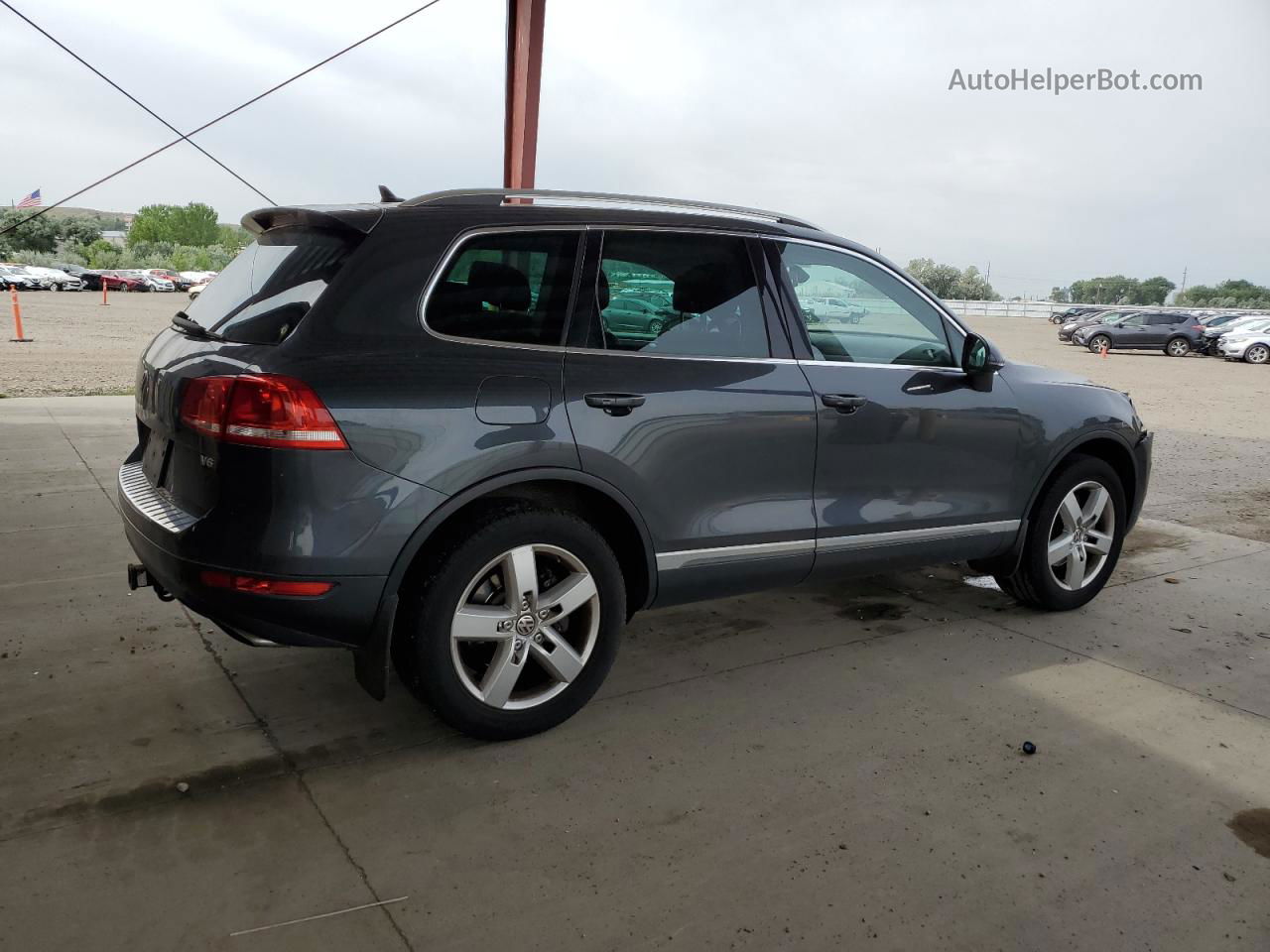 2014 Volkswagen Touareg V6 Серый vin: WVGEF9BP7ED005713