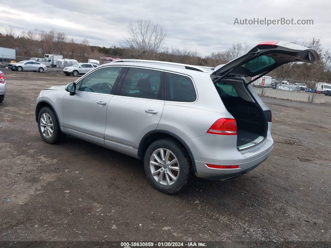 2014 Volkswagen Touareg 3.6l Sport Silver vin: WVGEF9BP7ED005761