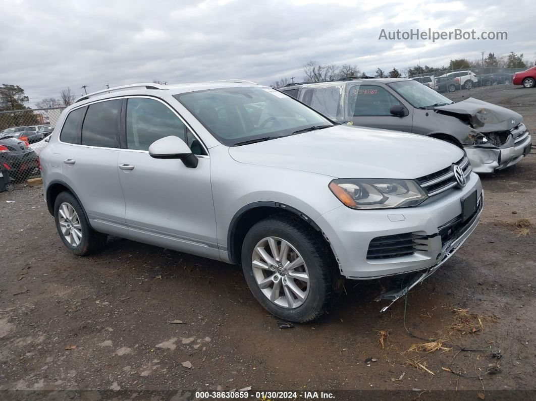 2014 Volkswagen Touareg 3.6l Sport Silver vin: WVGEF9BP7ED005761