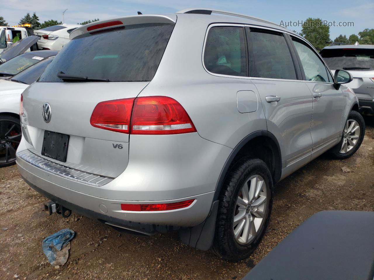 2014 Volkswagen Touareg V6 Серебряный vin: WVGEF9BP7ED006926