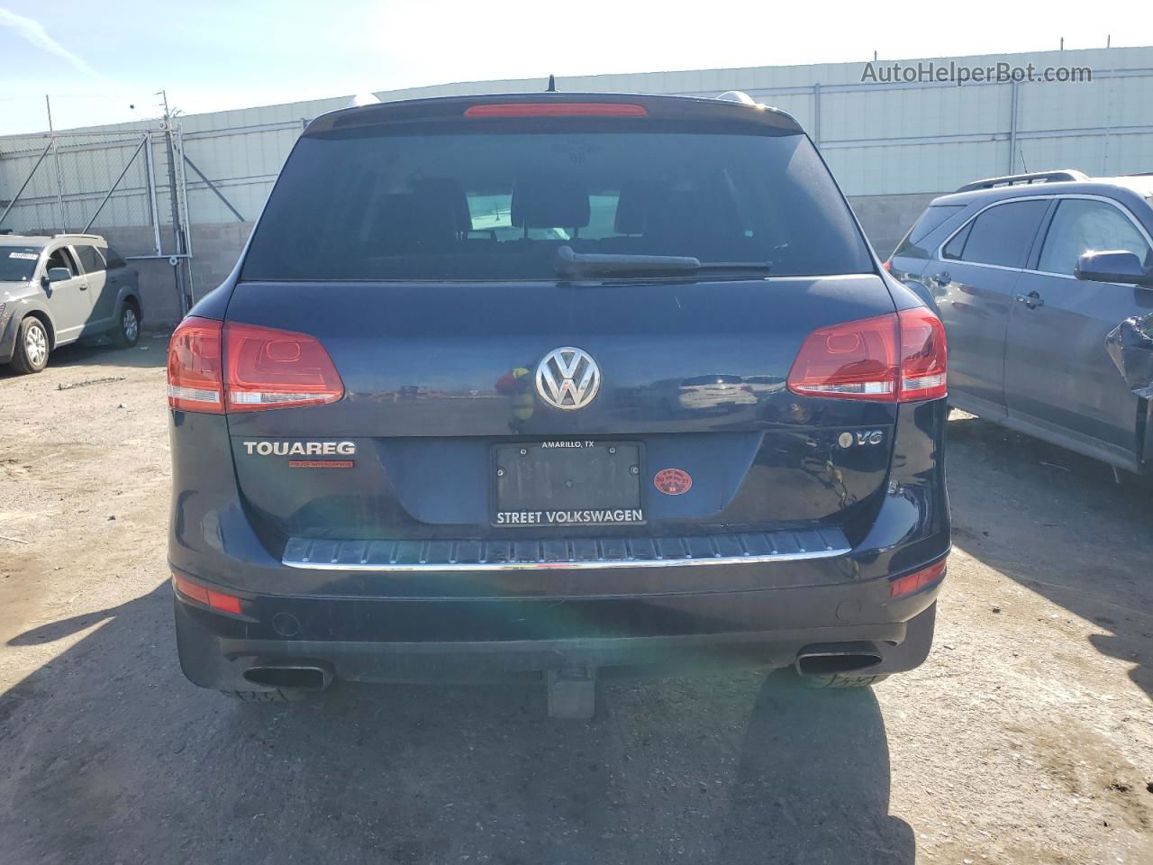 2014 Volkswagen Touareg V6 Синий vin: WVGEF9BP7ED010345