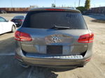 2014 Volkswagen Touareg V6 Серый vin: WVGEF9BP7ED012273