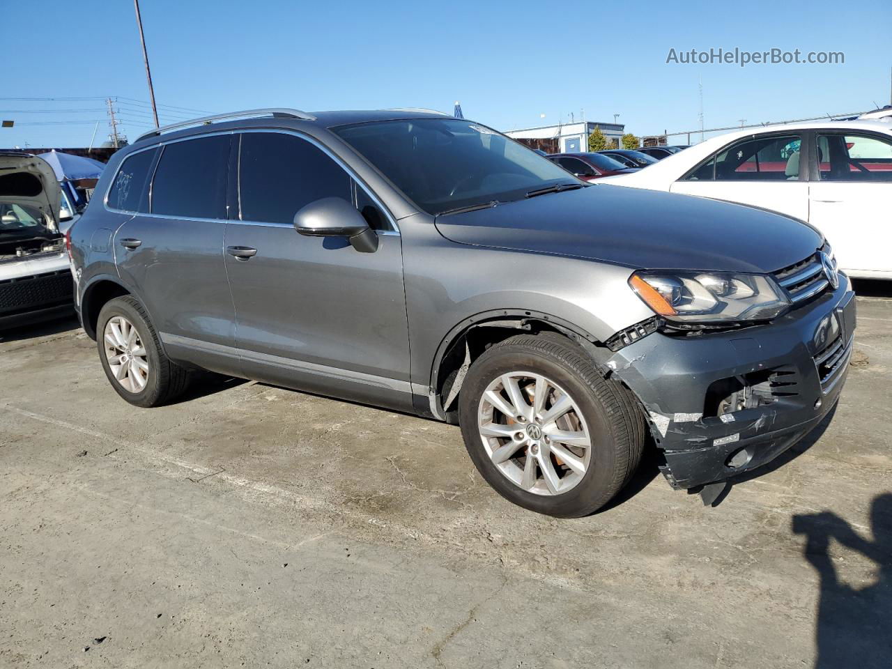 2014 Volkswagen Touareg V6 Gray vin: WVGEF9BP7ED012273