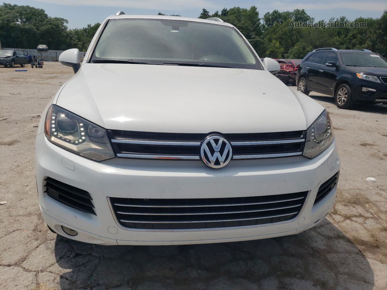 2012 Volkswagen Touareg V6 White vin: WVGEF9BP8CD008245