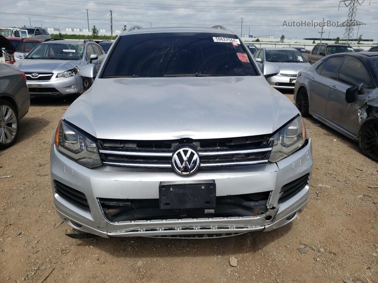 2012 Volkswagen Touareg V6 Silver vin: WVGEF9BP9CD009937