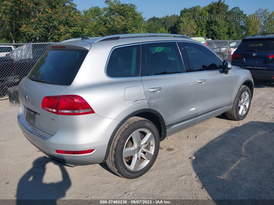 2013 Volkswagen Touareg Lux Silver vin: WVGEF9BPXDD002531