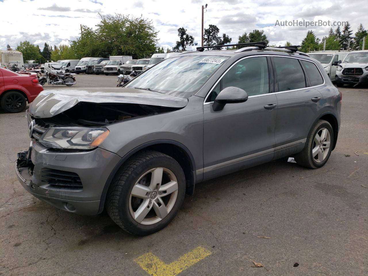 2014 Volkswagen Touareg V6 Gray vin: WVGEF9BPXED003583