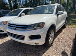 2014 Volkswagen Touareg V6 White vin: WVGEF9BPXED005009