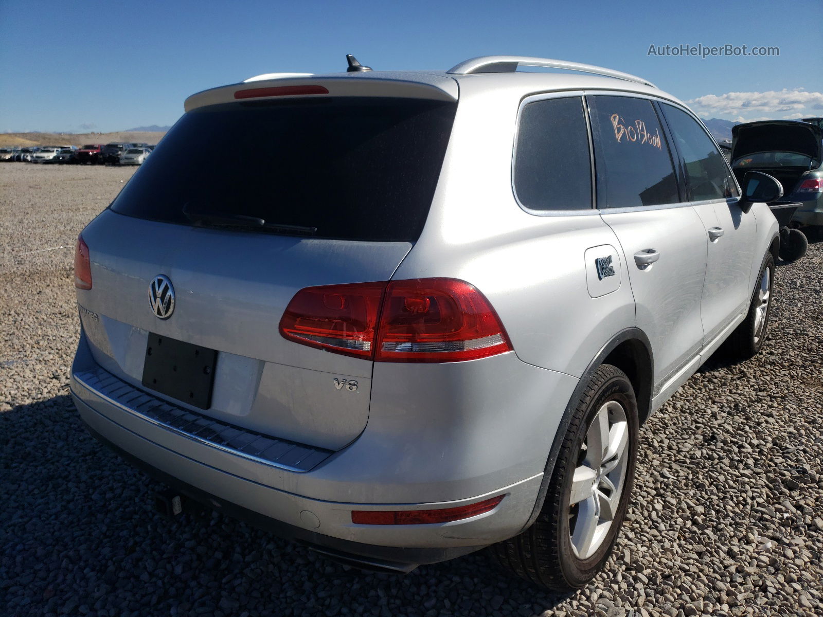 2014 Volkswagen Touareg V6 Silver vin: WVGEF9BPXED012221