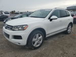 2012 Volkswagen Touareg Hybrid Белый vin: WVGEG9BP3CD008019