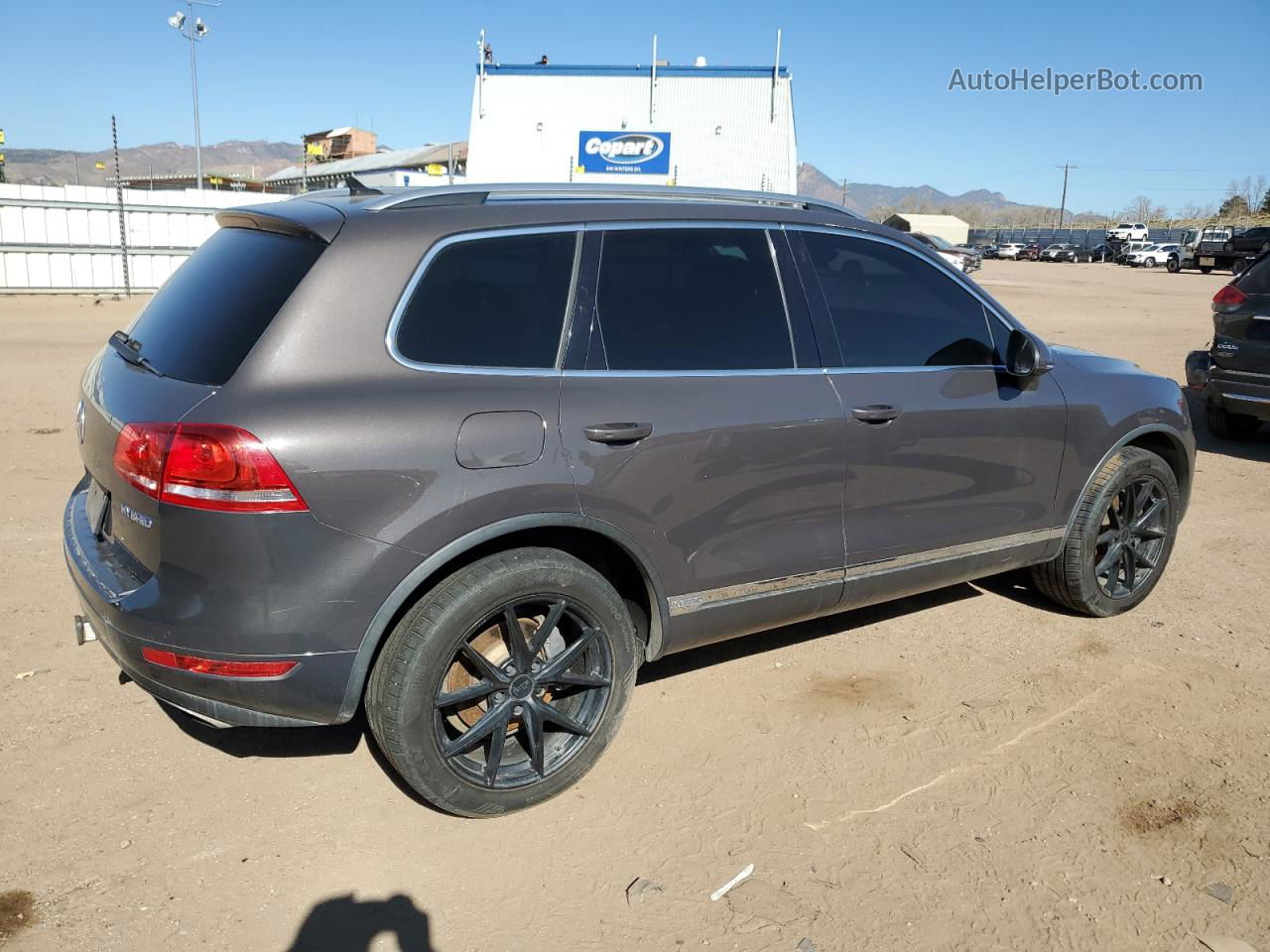 2012 Volkswagen Touareg Hybrid Gray vin: WVGEG9BP9CD007716