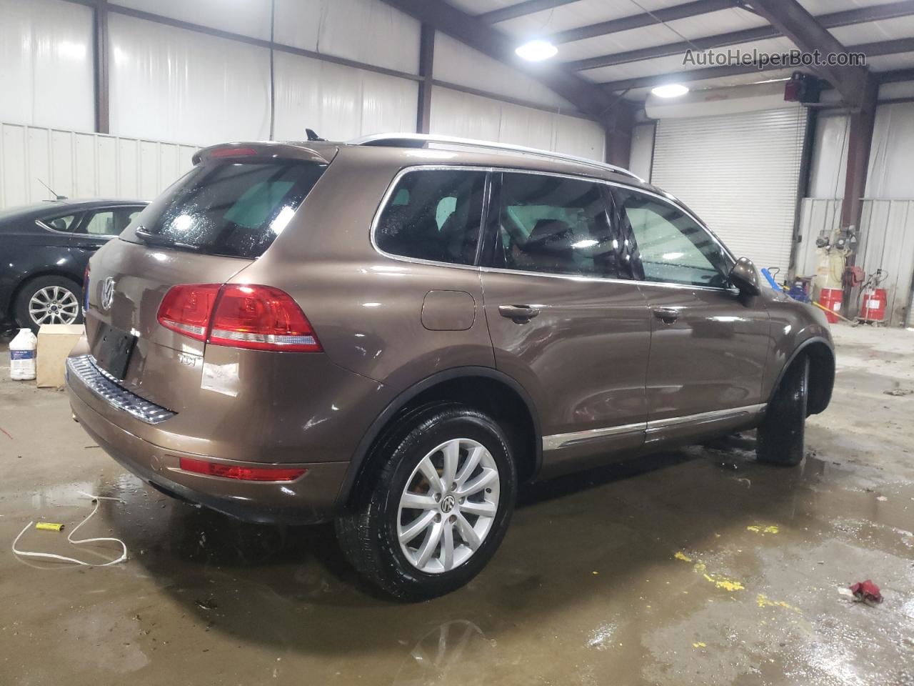 2012 Volkswagen Touareg V6 Tdi Brown vin: WVGEK9BP1CD011385