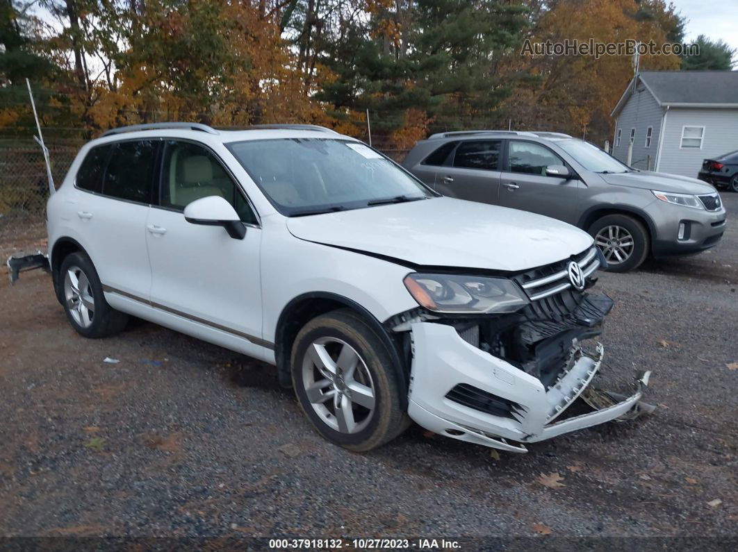 2012 Volkswagen Touareg Lux White vin: WVGEK9BP2CD007880