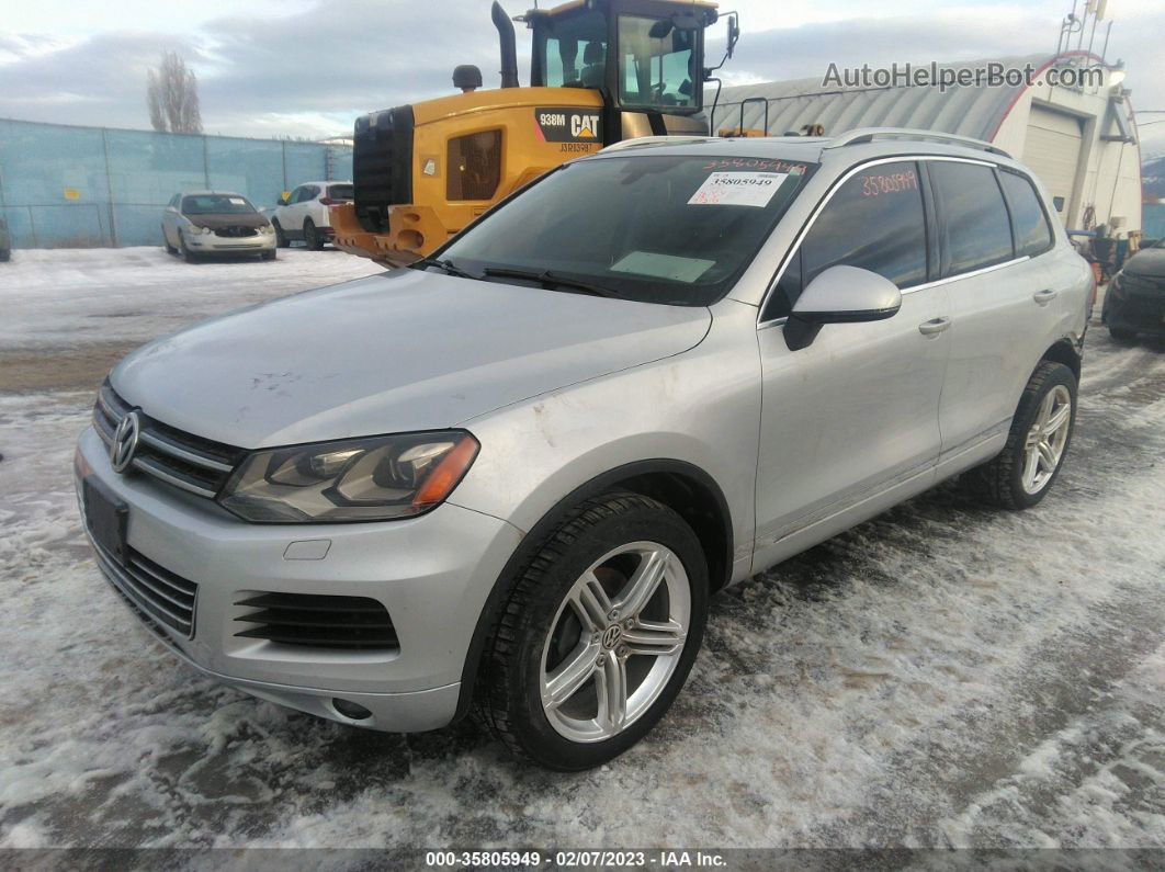 2012 Volkswagen Touareg Lux Silver vin: WVGEK9BP5CD005671