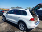 2012 Volkswagen Touareg Tdi Sport White vin: WVGEK9BP5CD012023