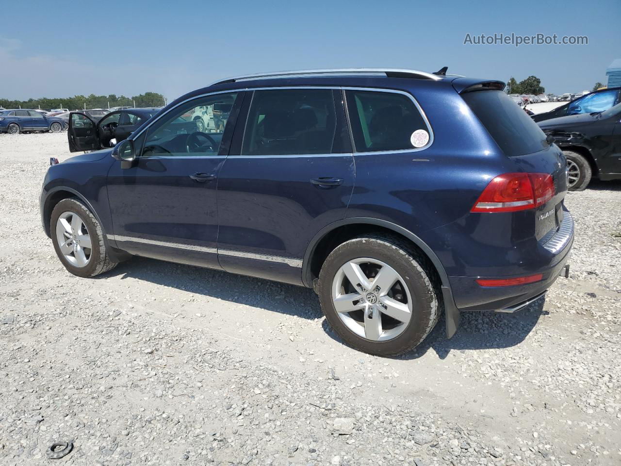 2012 Volkswagen Touareg V6 Tdi Blue vin: WVGEK9BP6CD007266