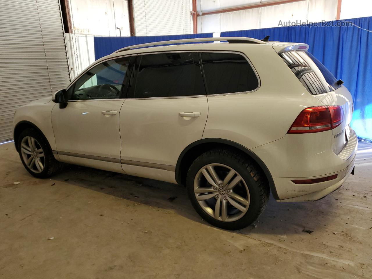 2012 Volkswagen Touareg V6 Tdi Белый vin: WVGEK9BP8CD006250