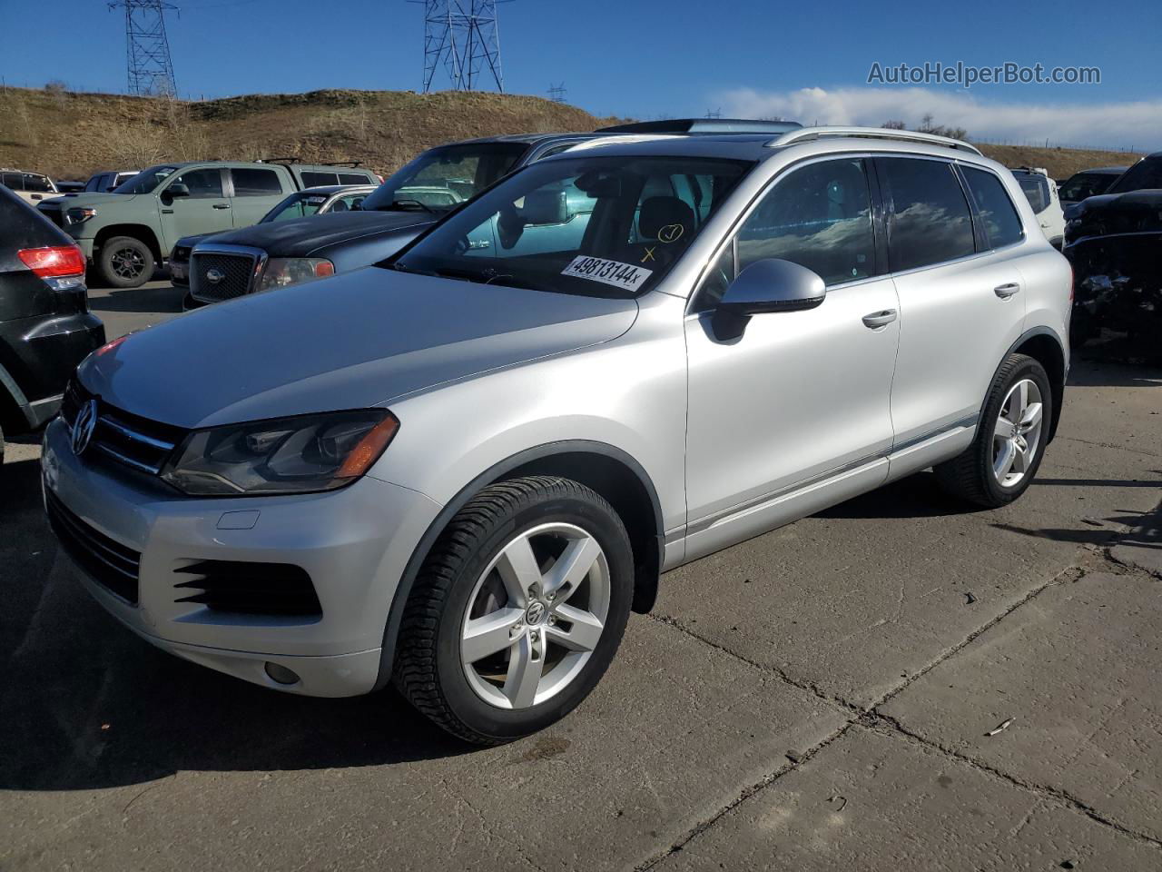 2012 Volkswagen Touareg V6 Tdi Silver vin: WVGEK9BP9CD005849