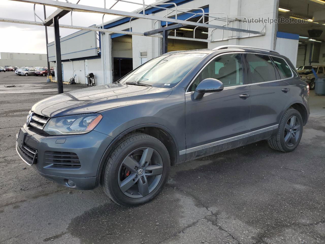 2012 Volkswagen Touareg V6 Tdi Gray vin: WVGEK9BPXCD009912