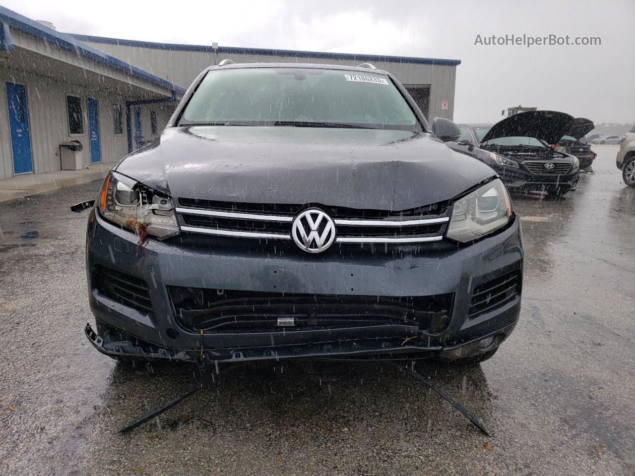 2014 Volkswagen Touareg V6 Tdi Gray vin: WVGEP9BP0ED007140