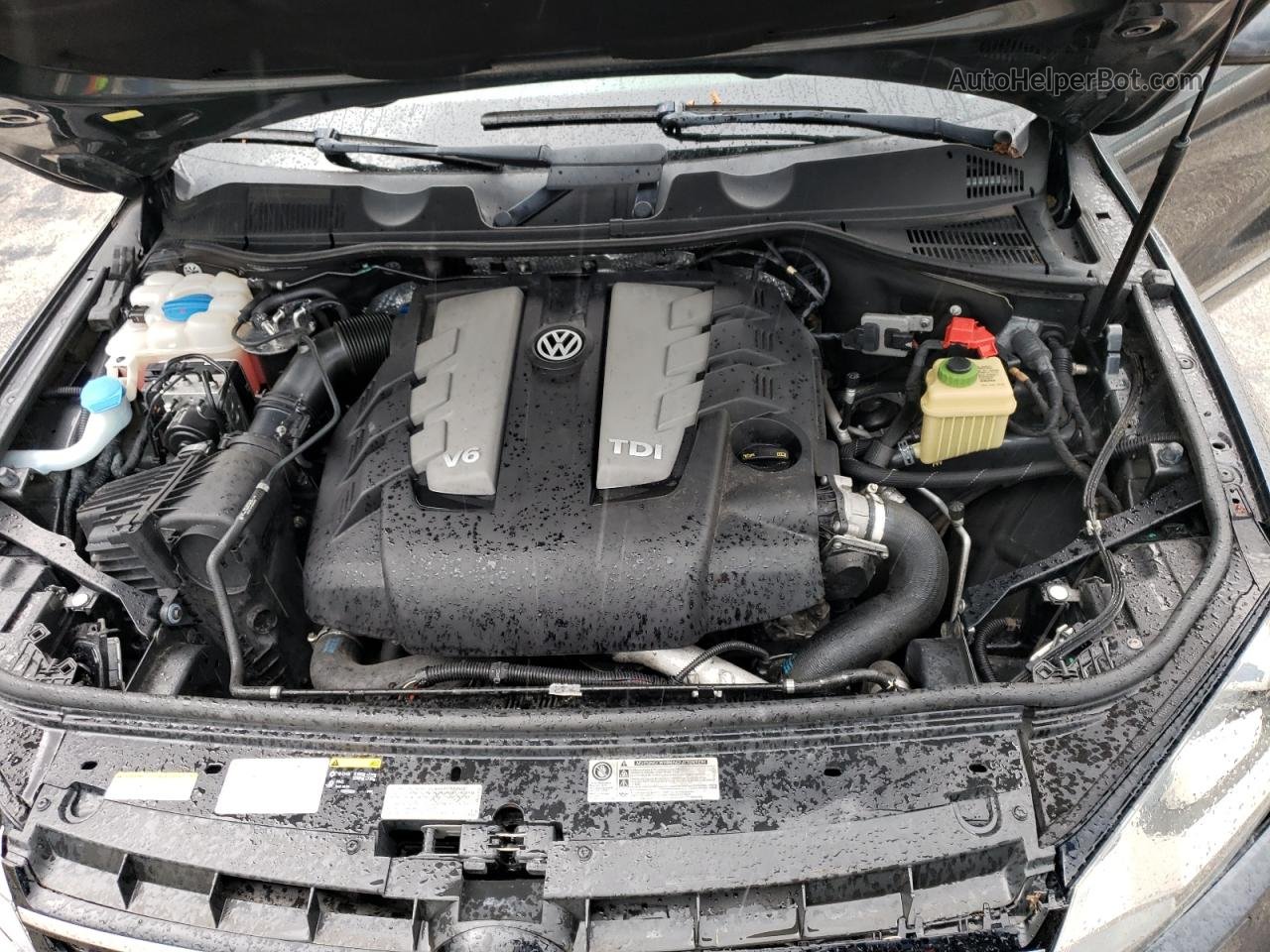 2014 Volkswagen Touareg V6 Tdi Gray vin: WVGEP9BP0ED007140