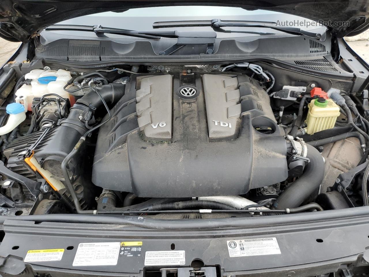 2014 Volkswagen Touareg V6 Tdi Black vin: WVGEP9BP0ED013438