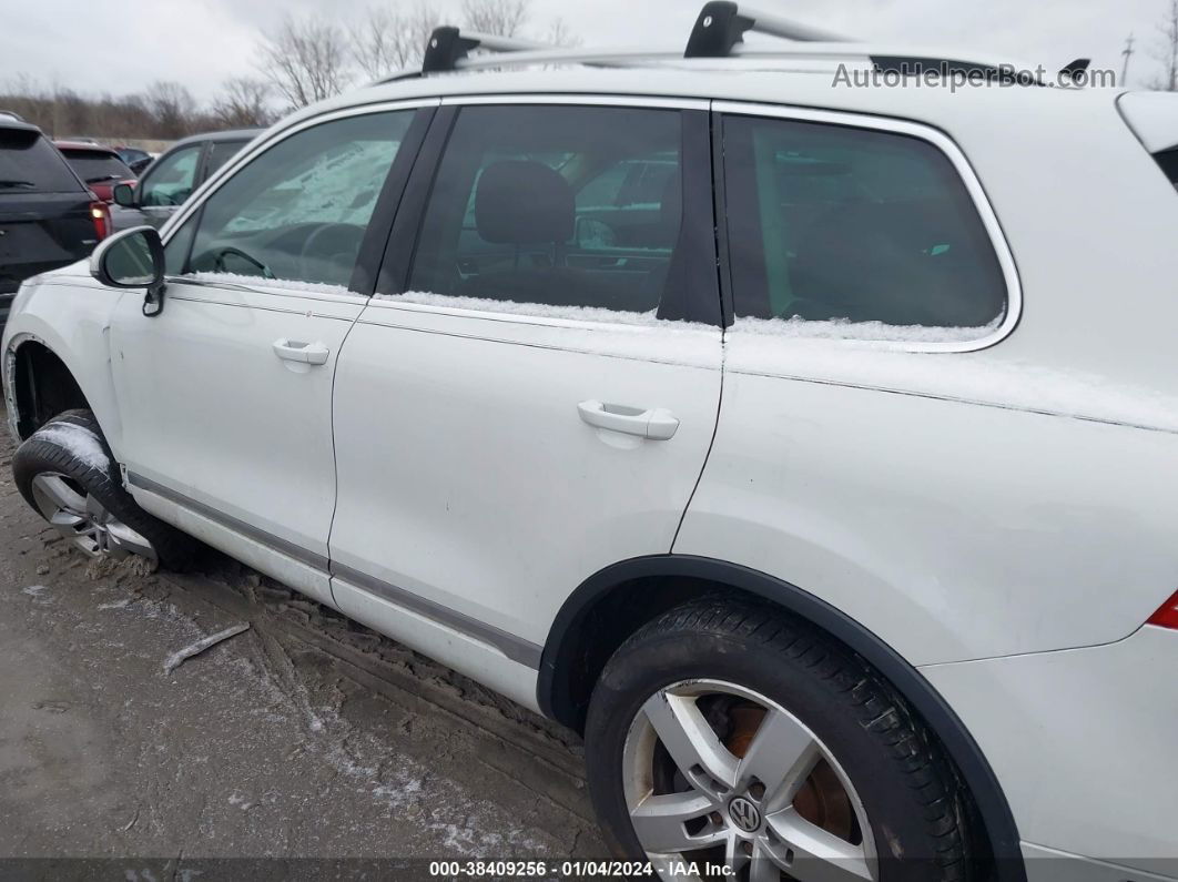 2013 Volkswagen Touareg Tdi Lux White vin: WVGEP9BP2DD003654