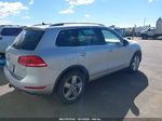 2013 Volkswagen Touareg Lux Silver vin: WVGEP9BP2DD006473